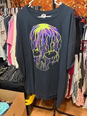 Fruit of the Loom Black Short Sleeve Tee with Neon Green & Purple Skull Graphic